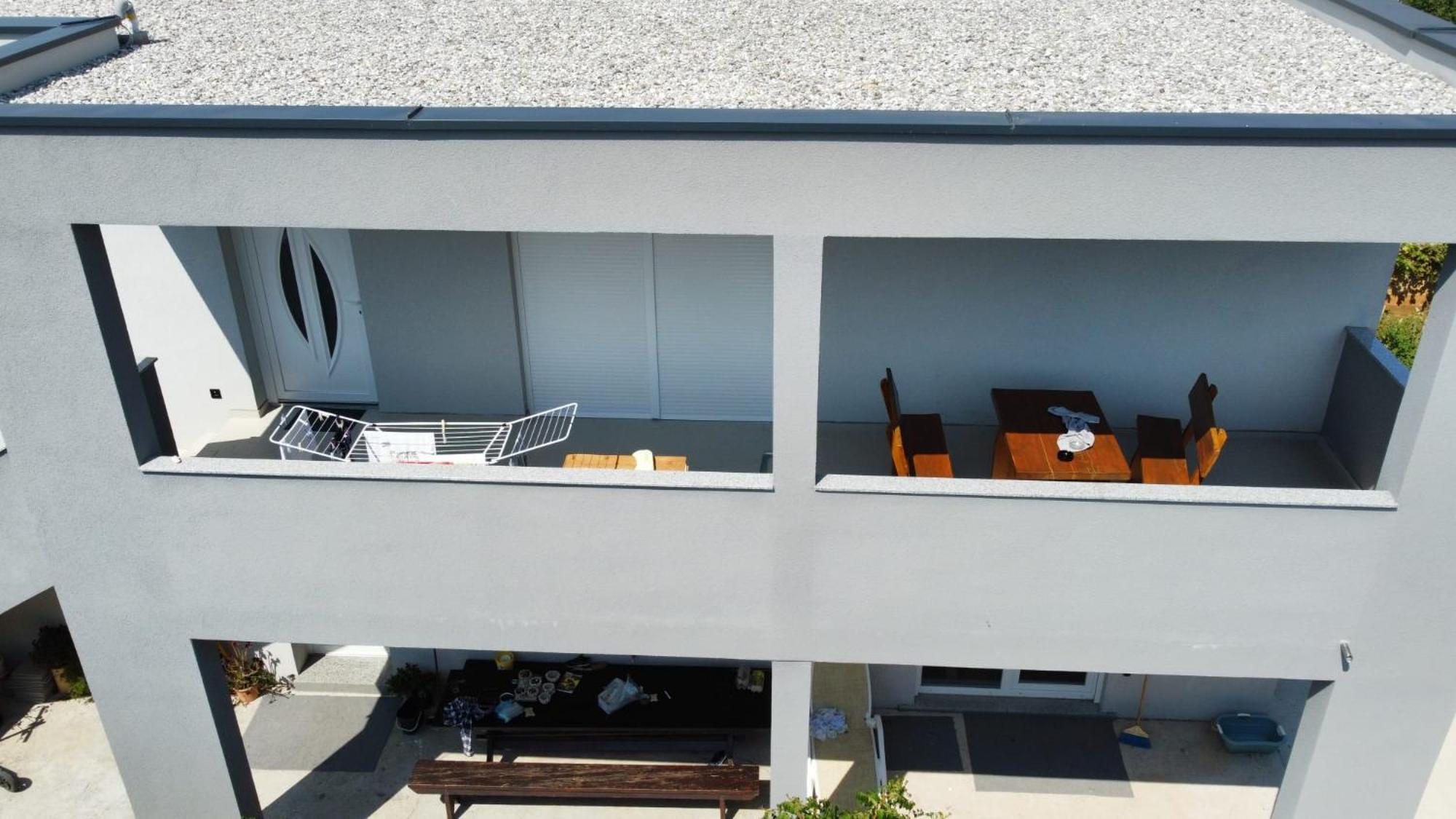 Milwe Appartement Ražanac Buitenkant foto