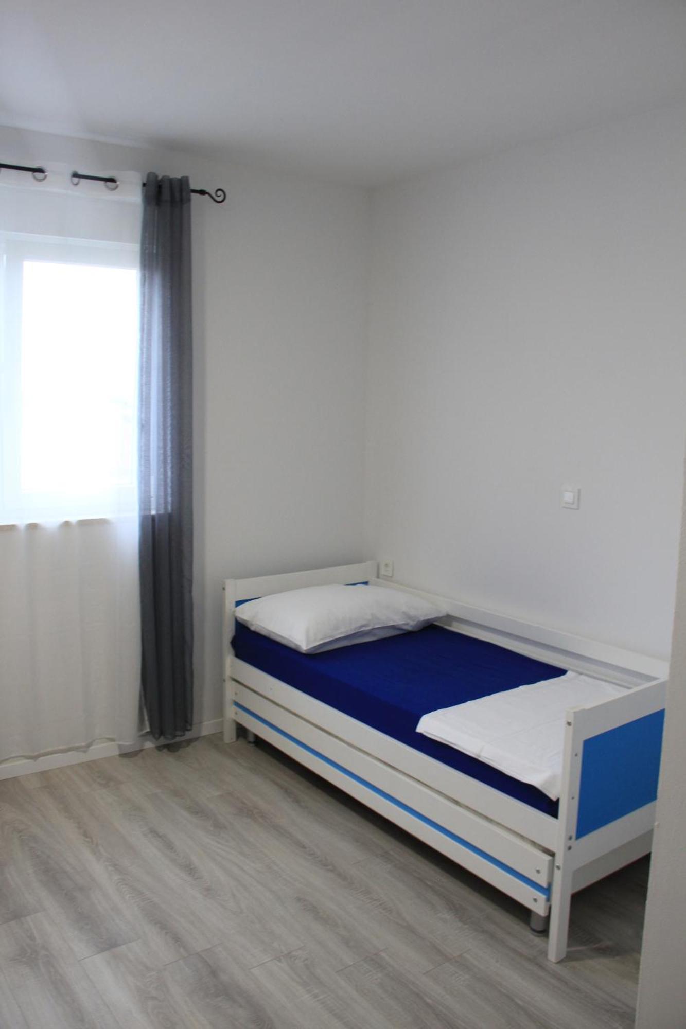 Milwe Appartement Ražanac Buitenkant foto